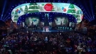 Jennifer Nettles & Mary J. Blige - Winter Wonderland (live on CMA Country Christmas)